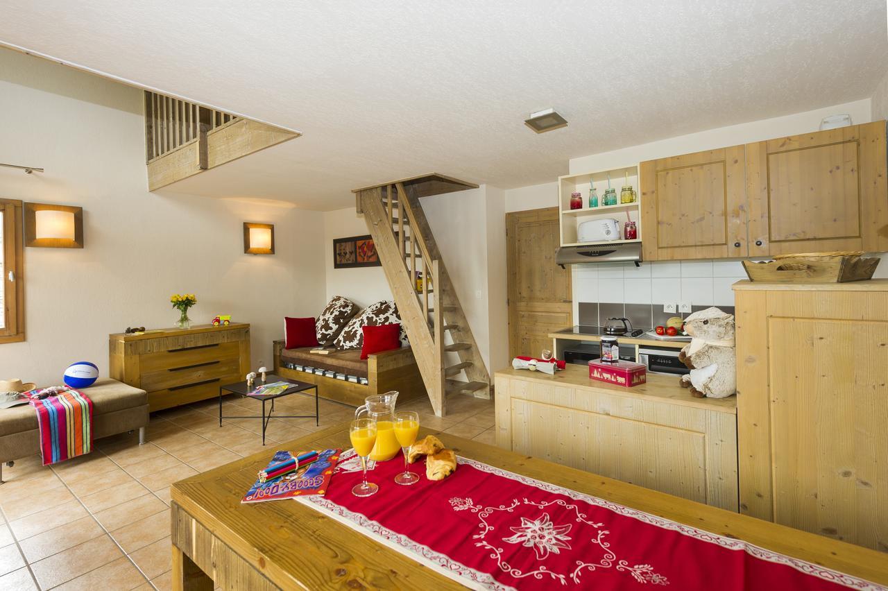 Residence Goelia Les Chalets De Wengen La Plagne Exterior photo